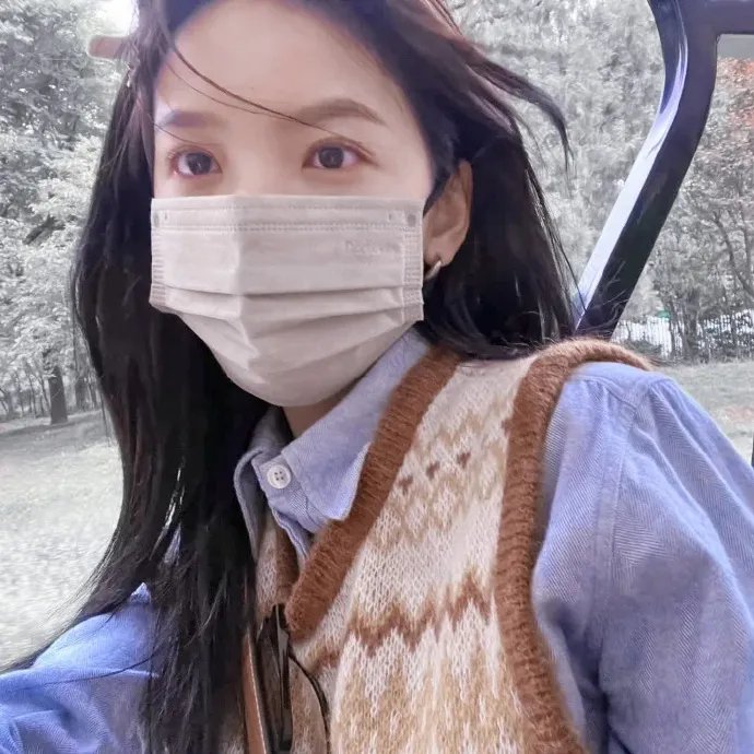 轻拍翻转小魔女